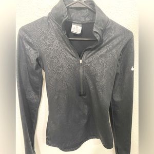 XS Dri-Fit Nike Pro half zip workout pullover